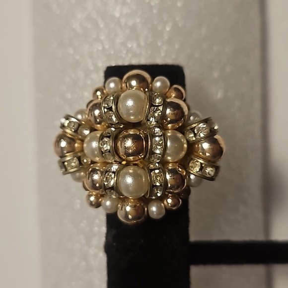 Faux Pearls, Goldtone Beads & Silvertone Rhinestone Rondells Clip-on Earrings - Picture 3 of 7